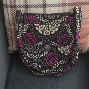 🍀3/$25 SALE🍀Vera Bradley Crossbody Bag - Black, Pink, Cream